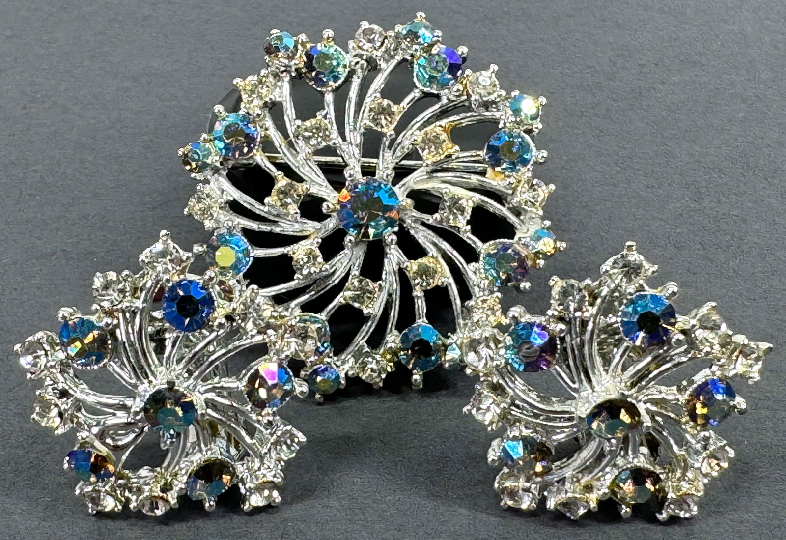 Vintage AB crystals & rhinestones silvertone flower pin brooch & clip earrings set (1 of 9)