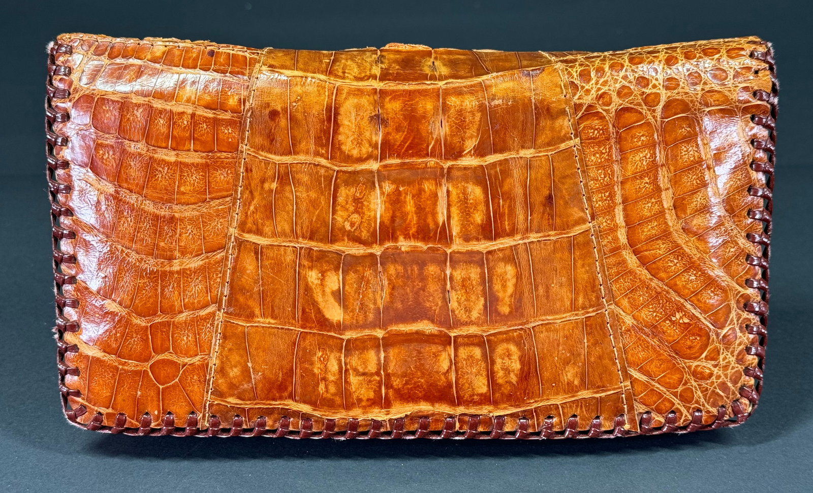 Vintage genuine alligator brown clutch purse. Marked in the interior. (1 of 11)