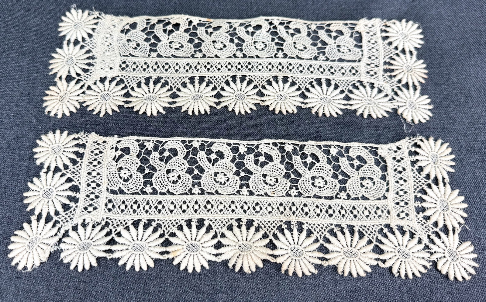 Vintage with a daisy trim flowers lace cuffs . Unused: Vintage with a daisy trim flowers lace cuffs . Unused. For measures please refer to the pictures taken with a measuring tape. IN HOUSE Estimated* shipping and handling cost within the U.S. : $7 We com