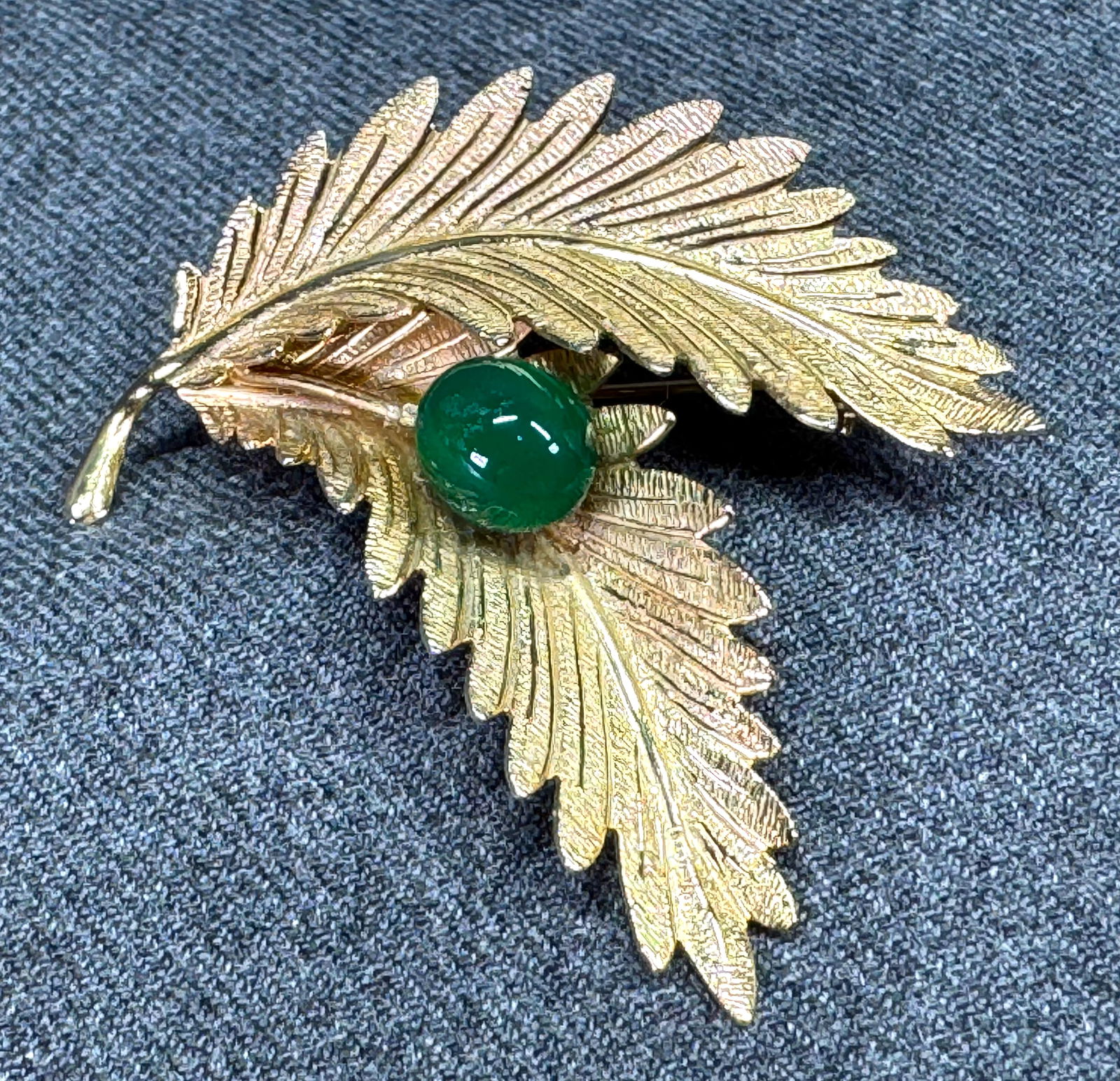 Vintage PPC 12K Gold-filled Jade accent leaves pin brooch (1 of 8)