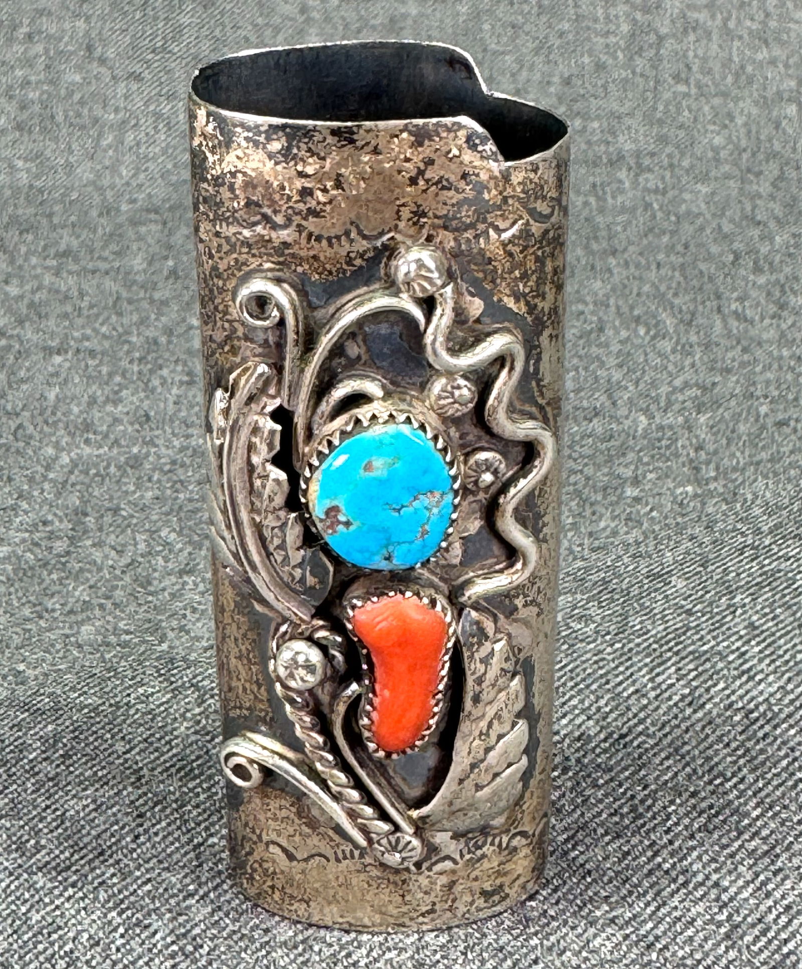 Vintage 1970s Navajo jeweled similar stones decorated sterling silver bic lighter case (1 of 9)