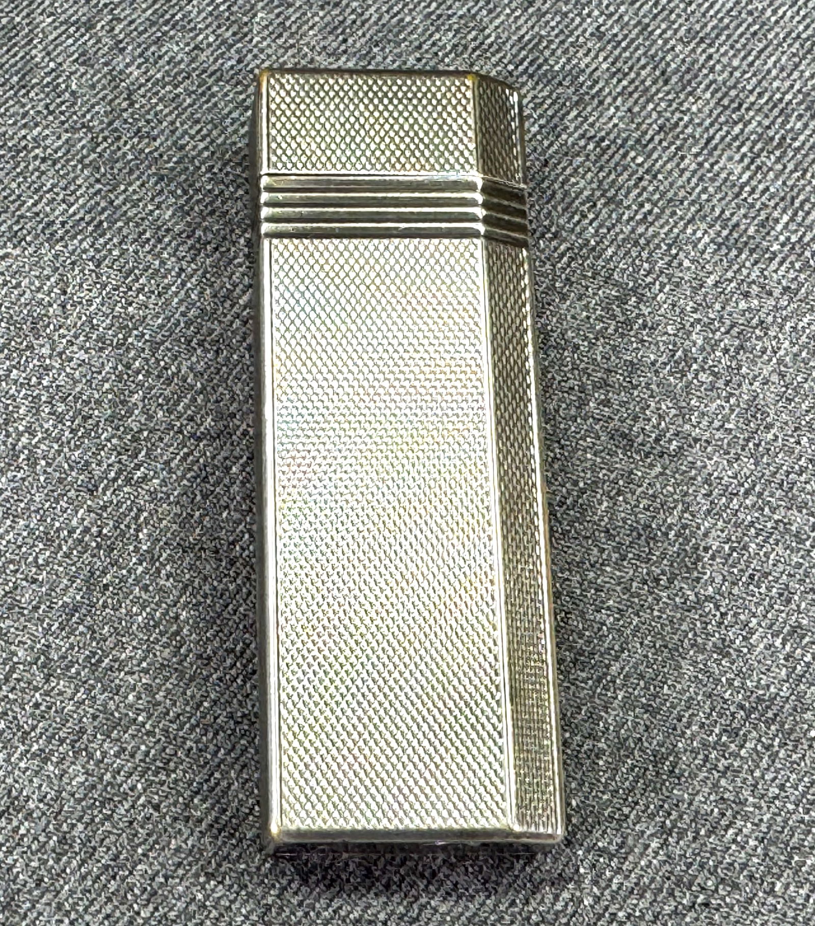 Vintage Cartier Paris Gas Lighter. (1 of 11)