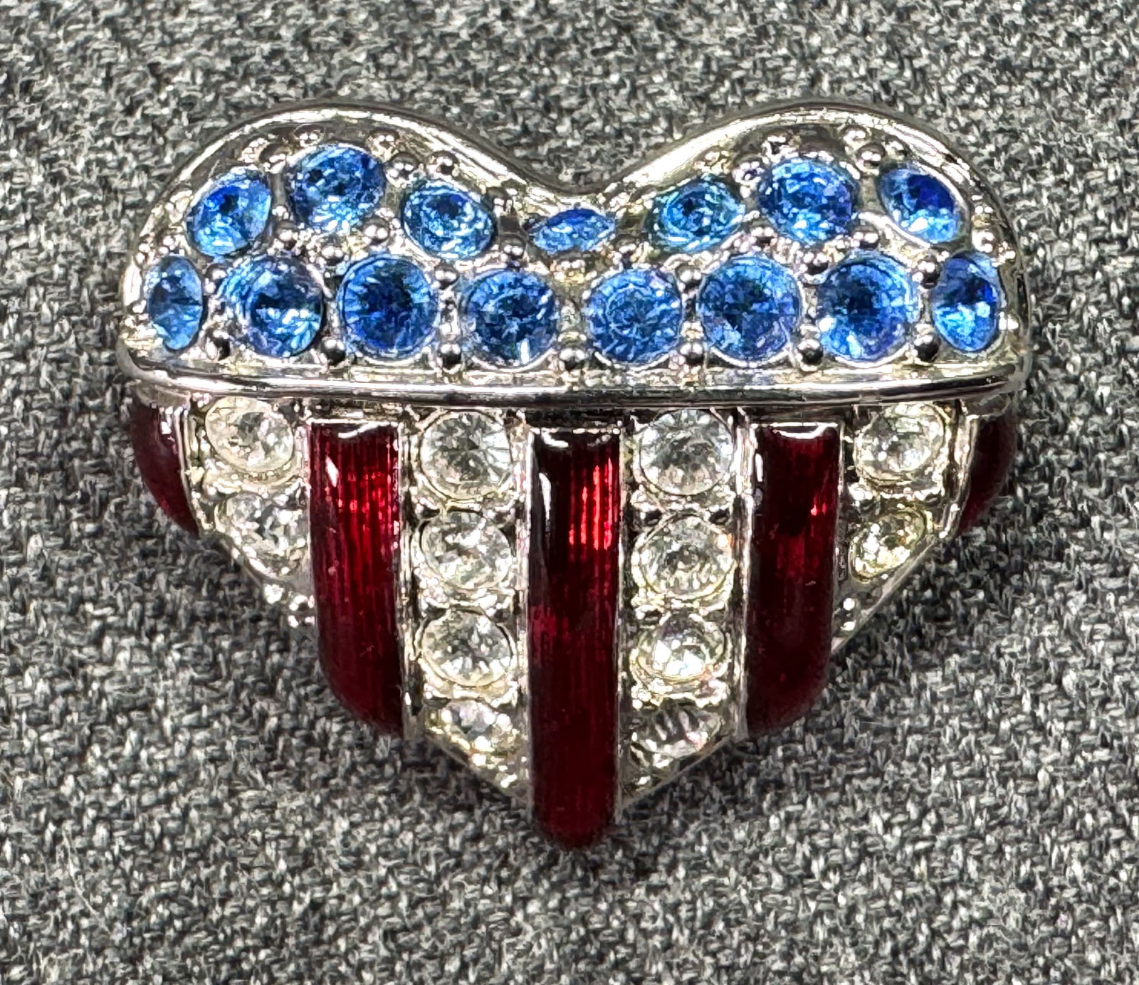 Swarovski Swan Mark Crystals & Enamel SIlvertone American Flag Heart Shaped Tack Pin (1 of 7)