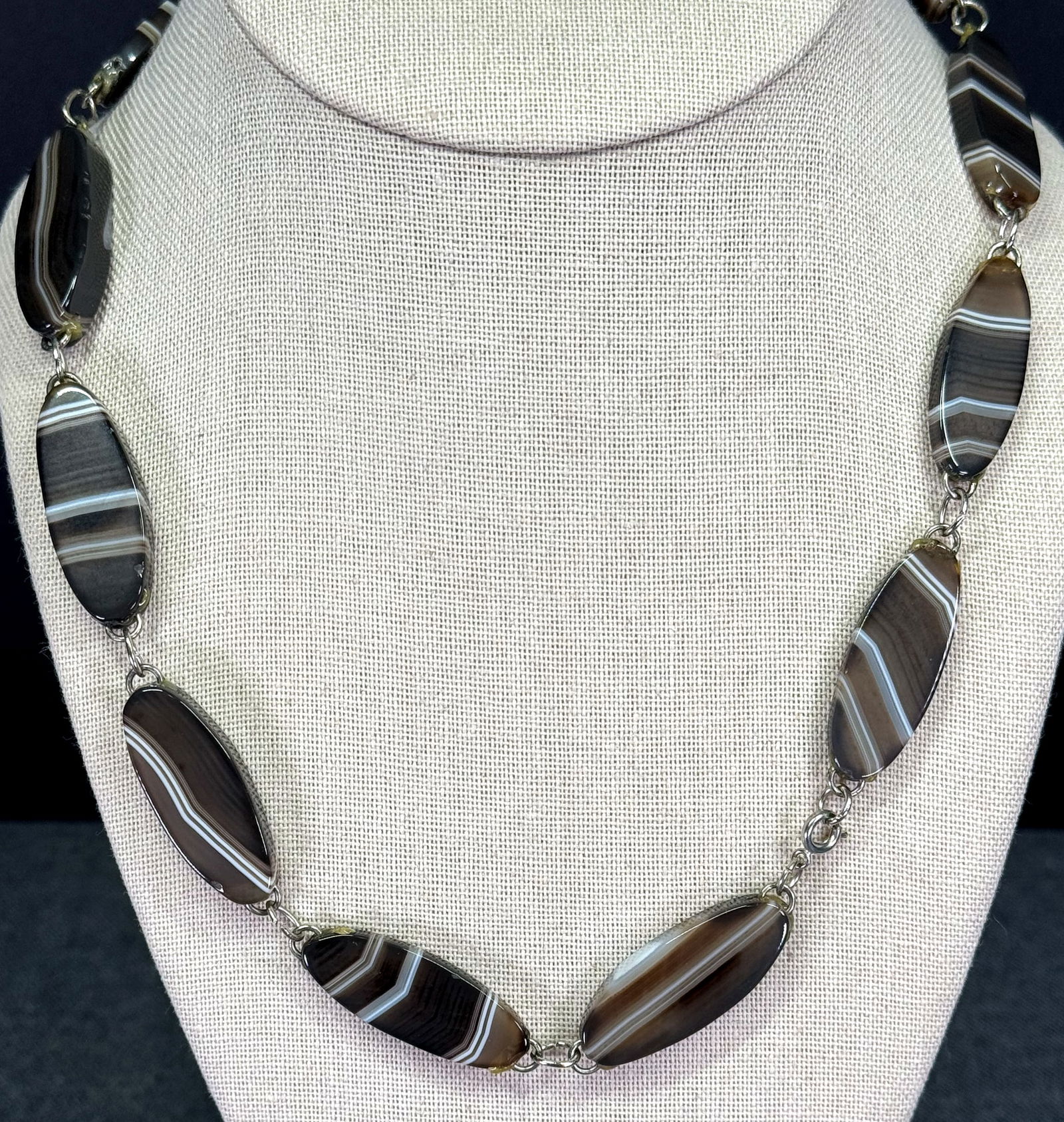 Vintage brownish agate stone beaded necklace (1 of 7)