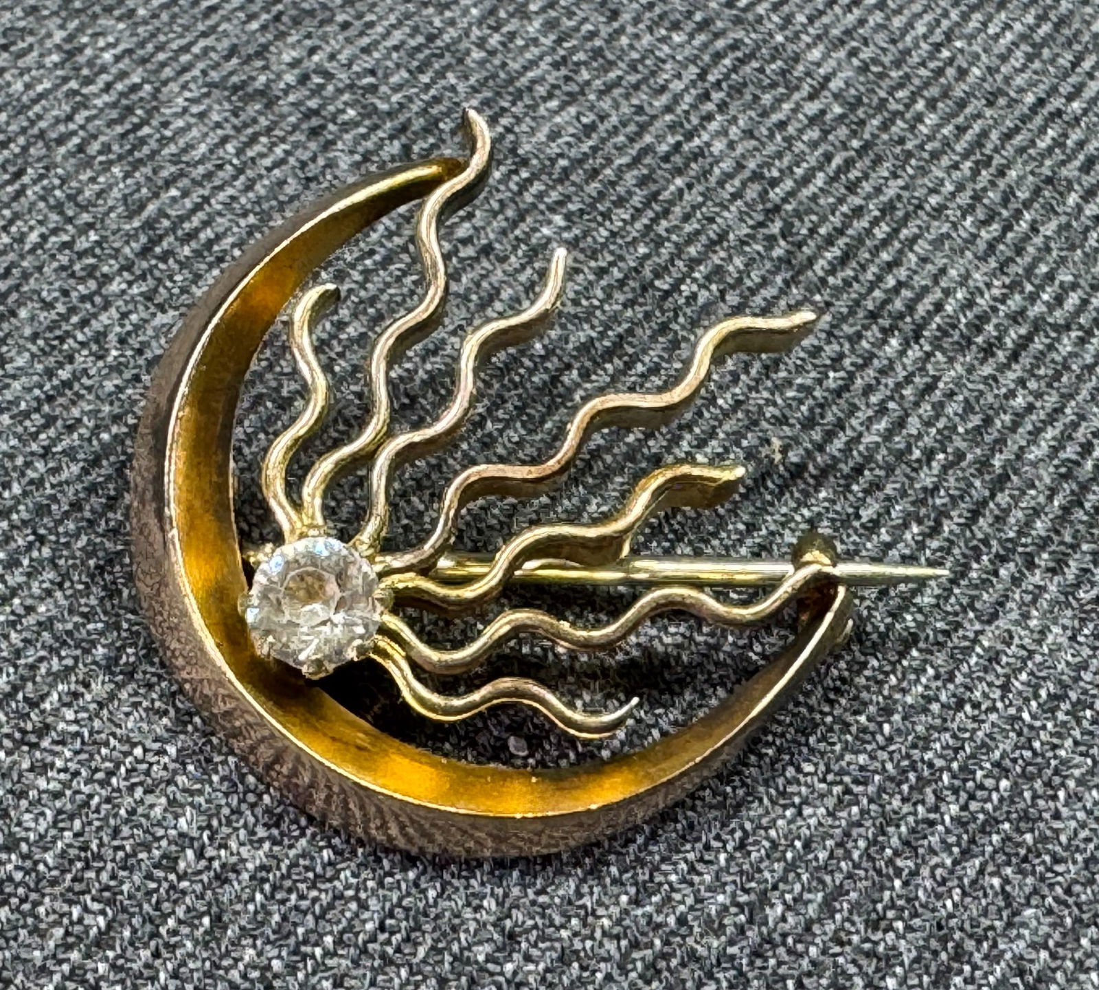 Antique Victorian Edwardian clear crystal crescent moon & comet gold-filled brooch pin (1 of 8)