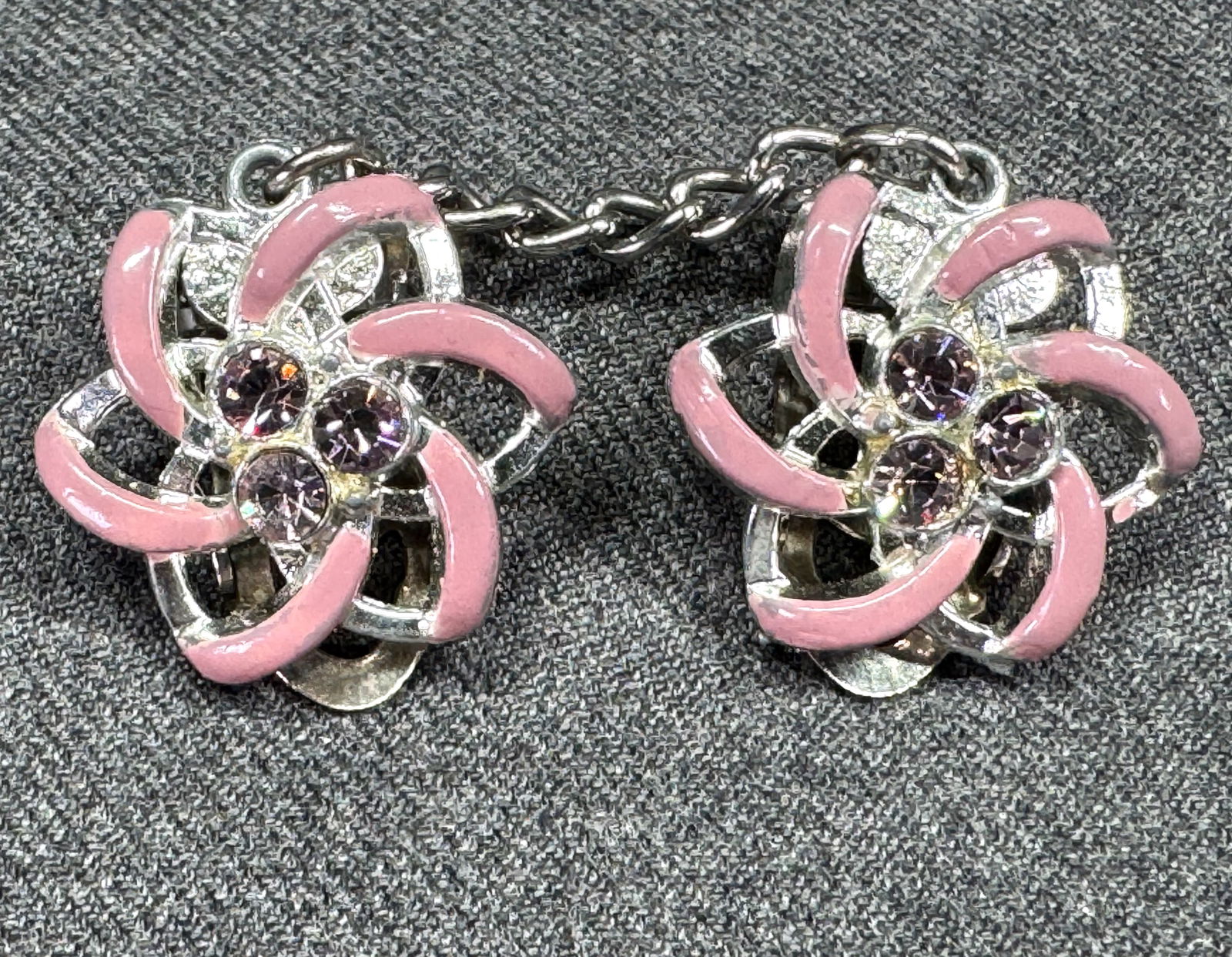Vintage rose rhinestones enamel silvertone metal joined by a chain flower clip brooches (1 of 6)