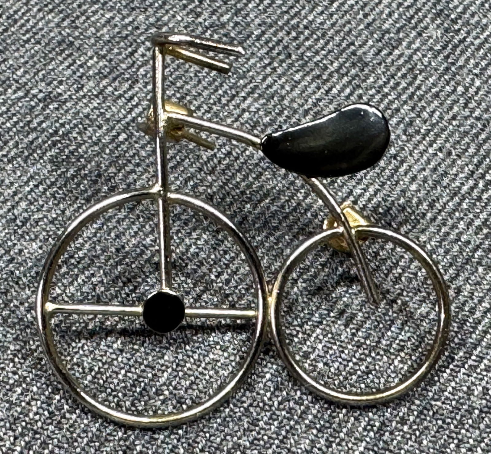 Vintage artsy crafted bike bicycle pin brooch. Black enamel sivertone metal (1 of 6)