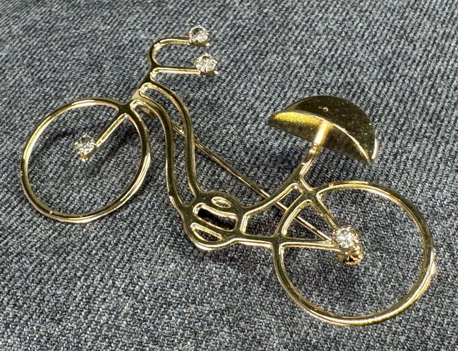 Vintage gray crystals goldtoned metal bike bicycle brooch pin (1 of 7)