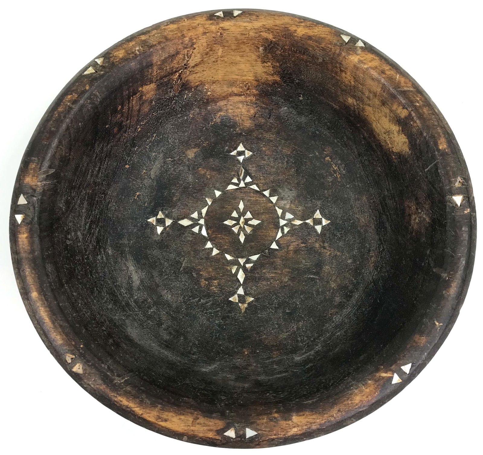 Solomon Islands Ceremonial Bowl. (1 of 11)
