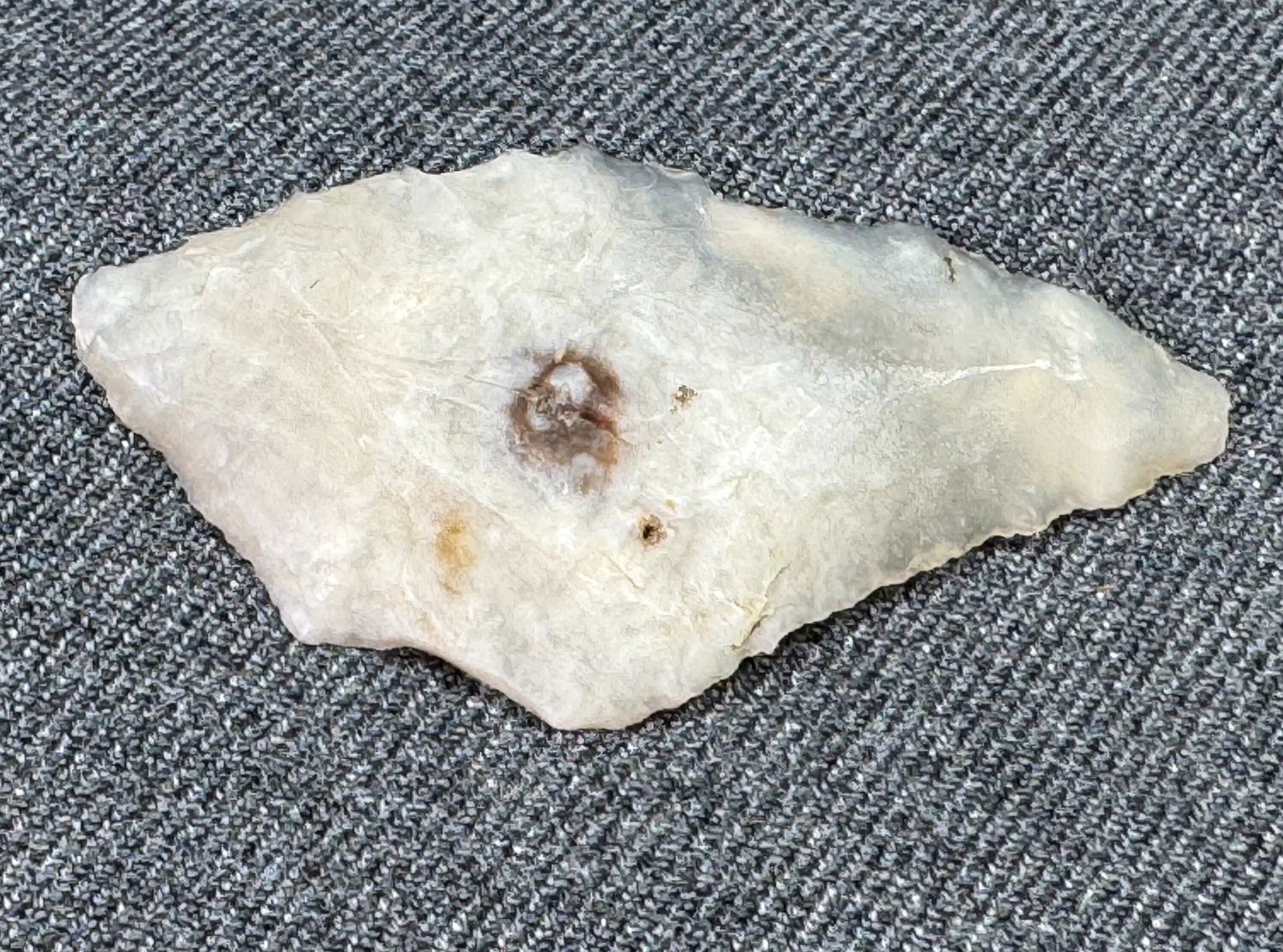 South American Patagonia Neolithic Stone Flake Tool (1 of 6)