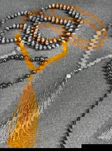 Vintage Tibetan Buddhist Mala Wood & Glass 124 Beads & Hematite 21 Beads Rosaries: Vintage Tibetan Buddhist Mala Wood & Glass 124 Beads & Hematite 21 Beads Rosaries. Unmarked. For measures please refer to the pictures taken with a measuring tape. Weight: 57 Grams. This is a NO RESER