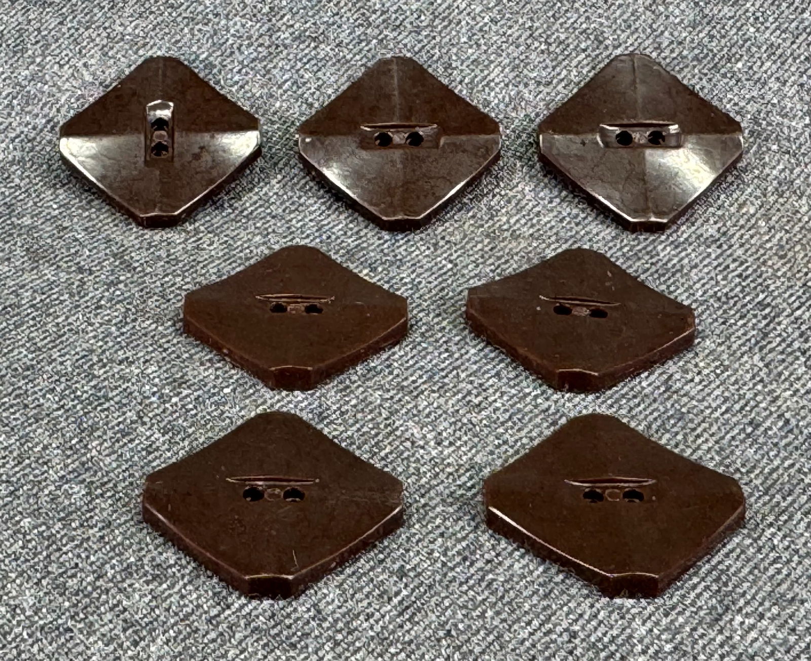 Antique Vintage art deco brown celluloid buttons. Lot of 7 (1 of 5)