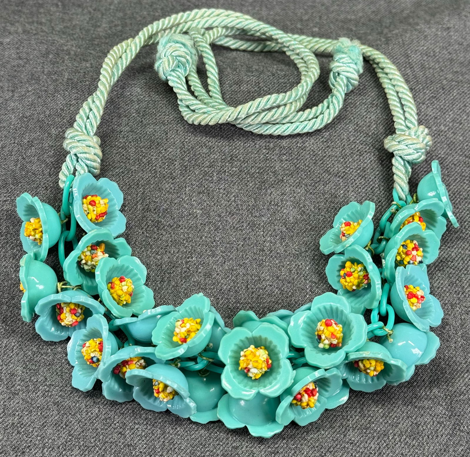 Miriam Haskell? plastic flower cups with confetti bead centers rope strap necklace (1 of 8)