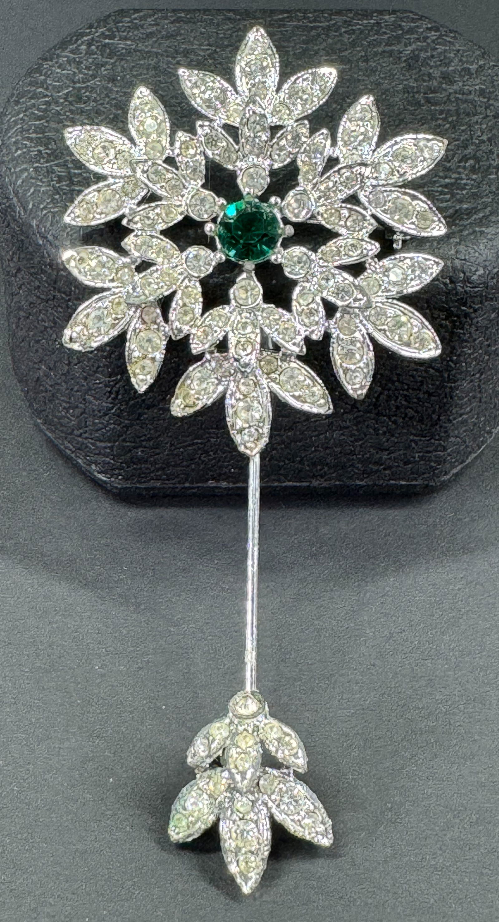 Vintage Sarah Coventry "Royal Scepter" rhinestones silvertone metal flower pin pendant stick pin . (1 of 11)