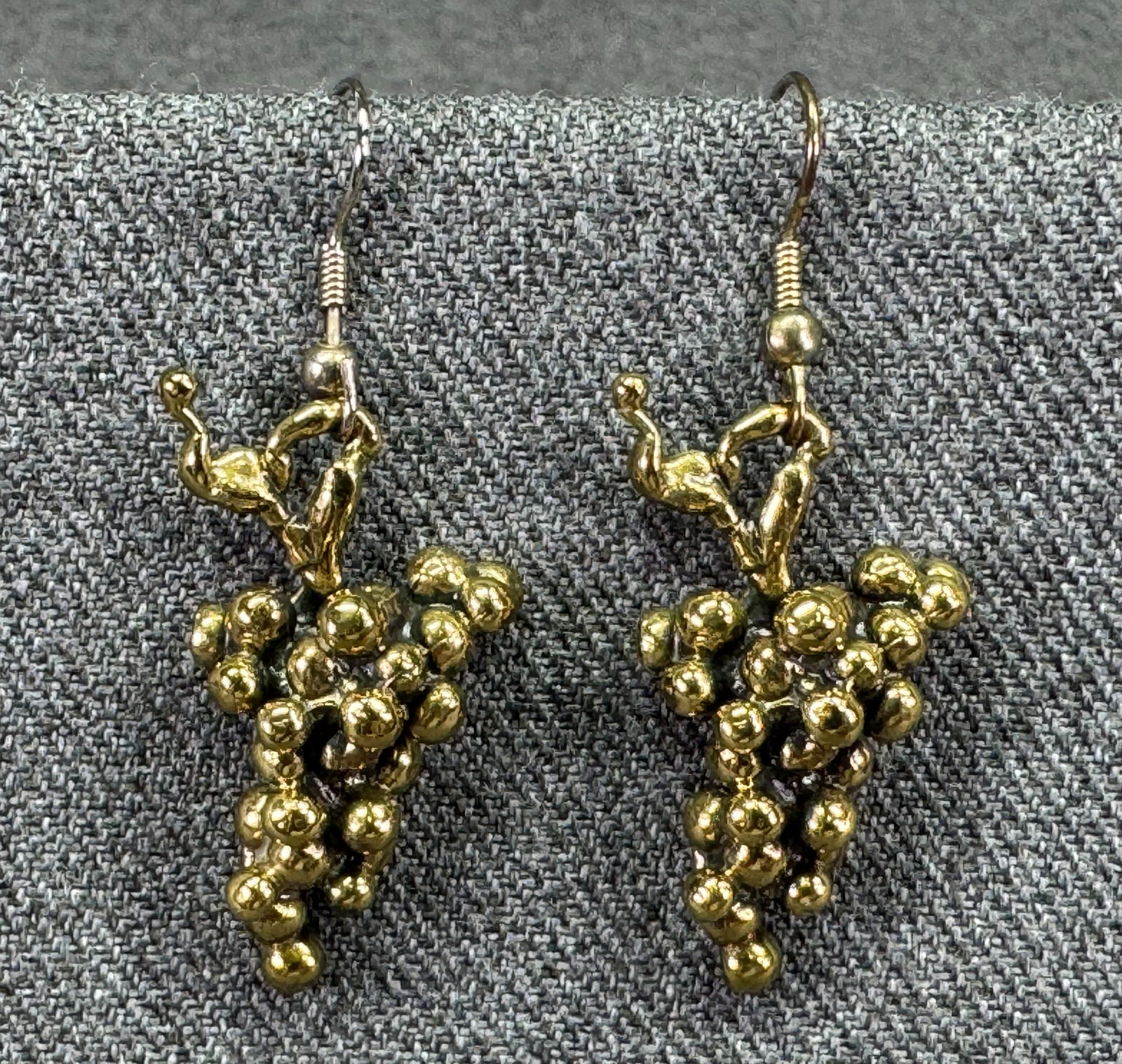 Vintage artsy brutalist bronze grape cluster hook earrings (1 of 5)
