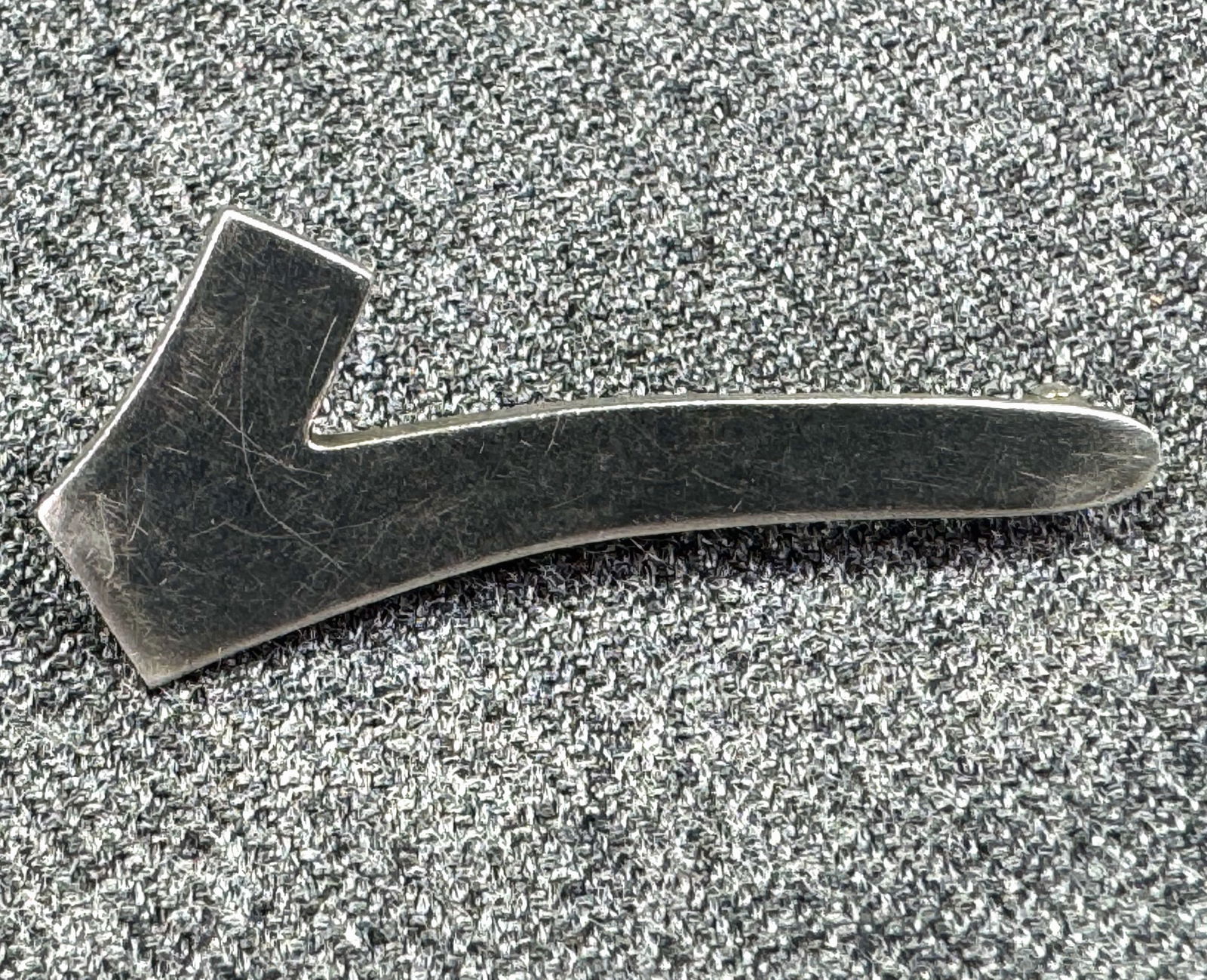 Vintage M&J Savitt sterling silver pin brooch (1 of 8)