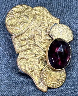 Antique Japanese revival vauxall purple glass bead goldtone metal belt buckle: Antique Japanese revival vauxall purple glass bead goldtone metal belt buckle. Unmarked. For measures please refer to the pictures taken with a measuring tape. Weight: 16 Grams. IN HOUSE Estimated* sh