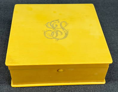 Antique monogramed creamy celluloid trinket jewelry box: Antique monogramed creamy celluloid trinket jewelry box. For measures please refer to the pictures taken with a measuring tape. IN HOUSE Estimated* SHIPPING & HANDLING COST WITHIN THE U.S. : $15 WE CO