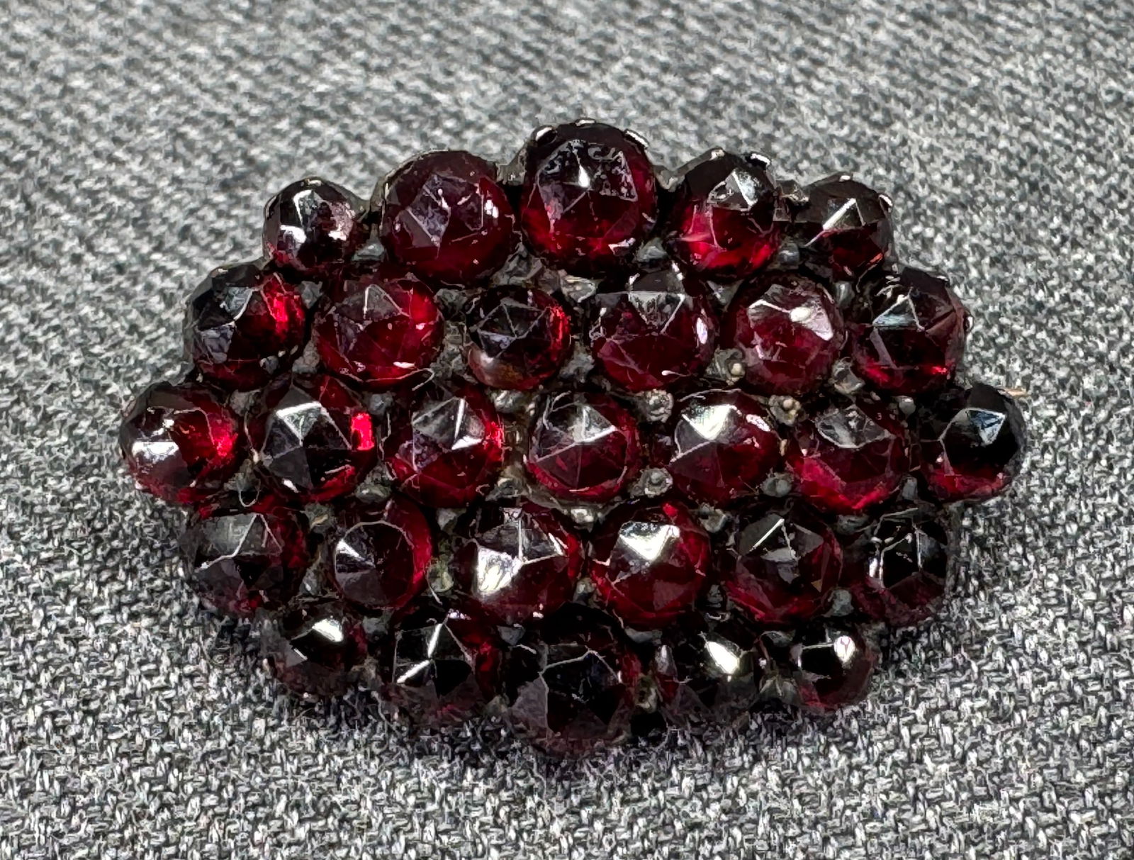 Antique victorian pyrope garnet gold-filled oval pin brooch (1 of 7)