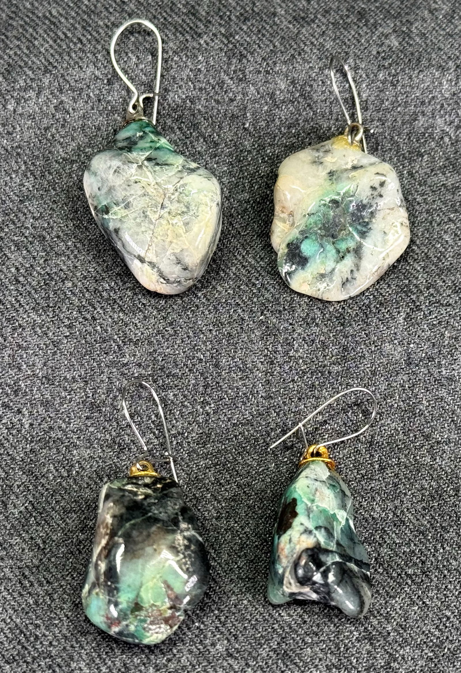 Vintage tumbled emerald stone assorted drop pierced earrings . Lot of 2 (1 of 4)