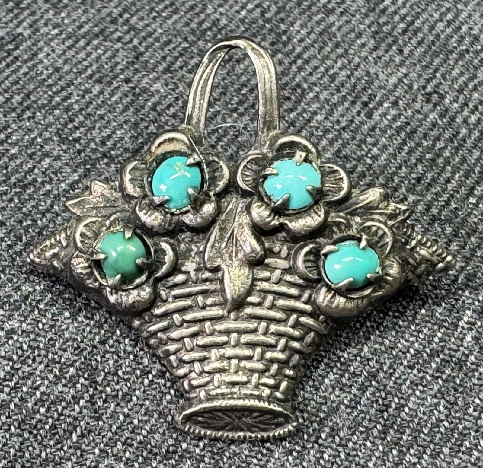 Vintage China Export turquoise stone cabs silvertoned basket flowers brooch pin (1 of 7)