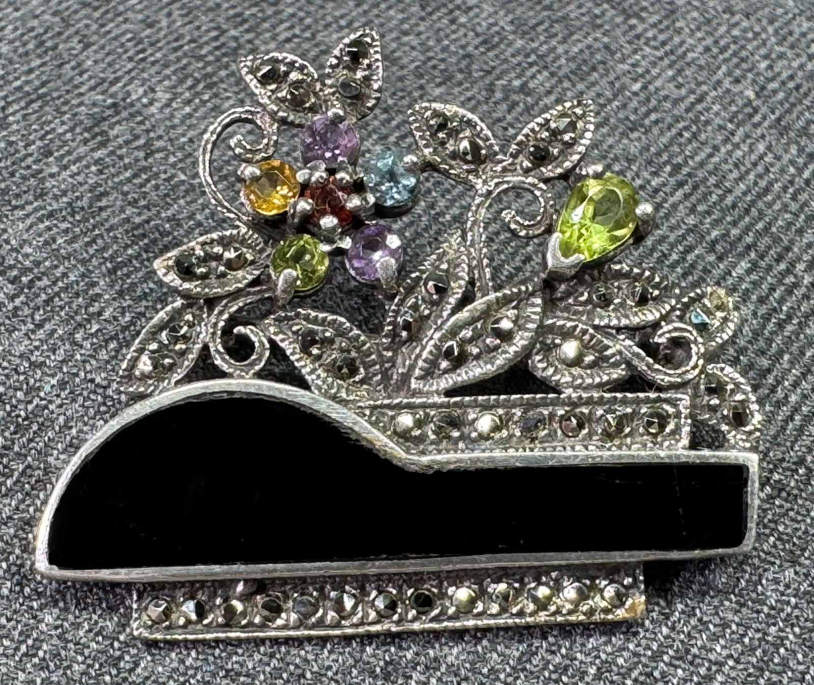 Vintage art deco style sterling silver macasites, onyx and semi prec stones brooch pin (1 of 7)