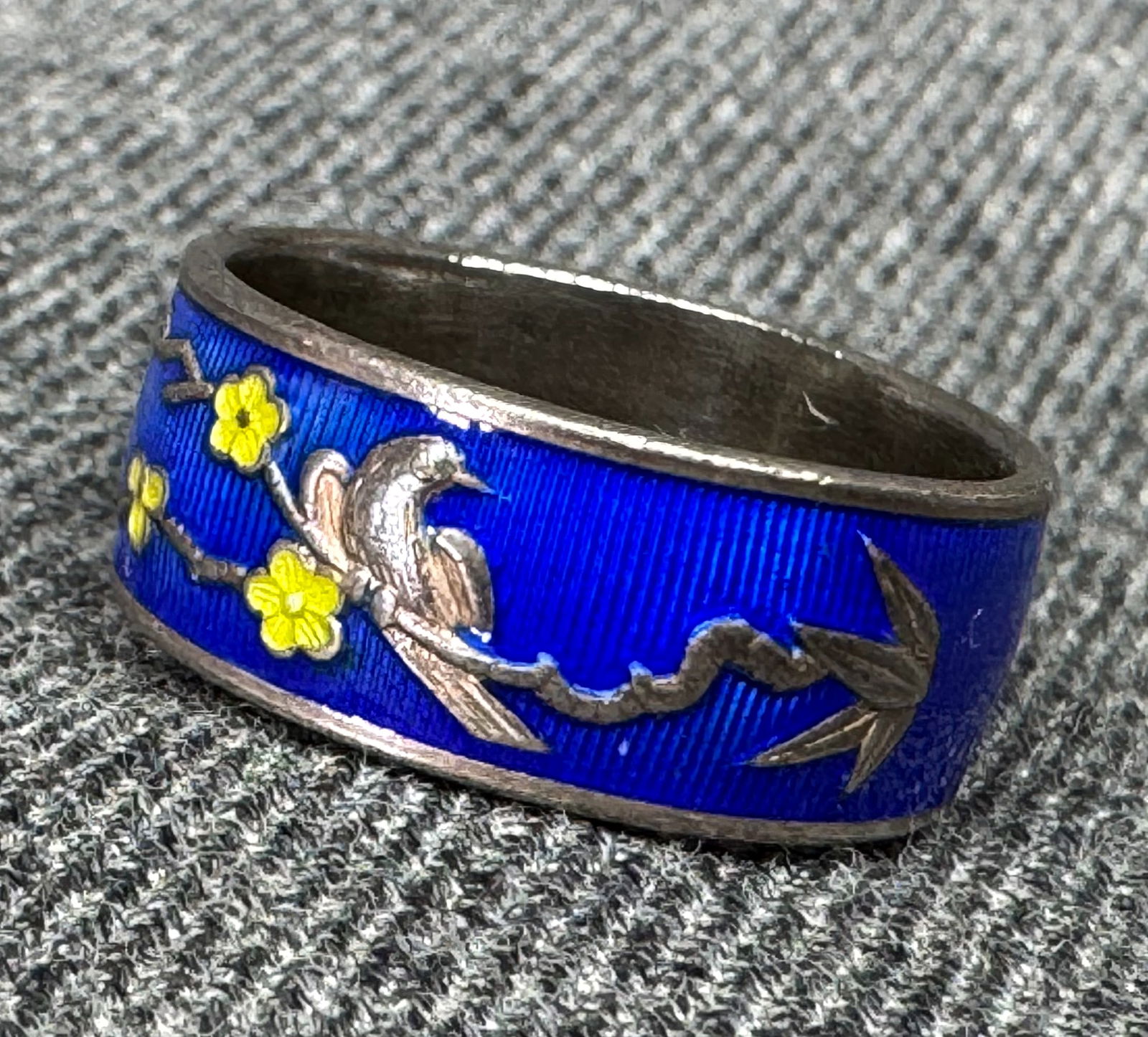 Vintage Chinese export enamel aterling silver bird on a branch flowers ring (1 of 7)