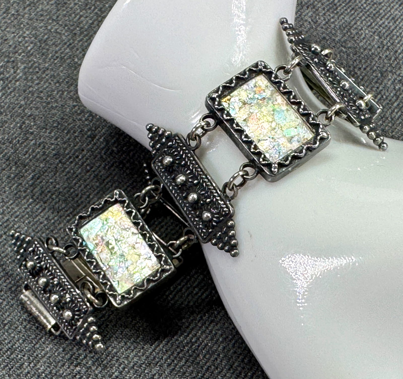 Vintage Israeli Roman glass sterling silver panels bracelet (1 of 16)