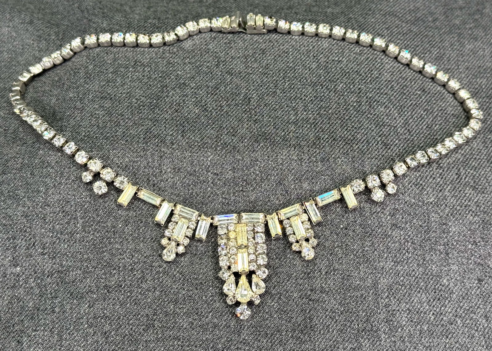 Vintage Kramer of NY art deco style clear rhinestones silvertone metal collar necklace (1 of 8)