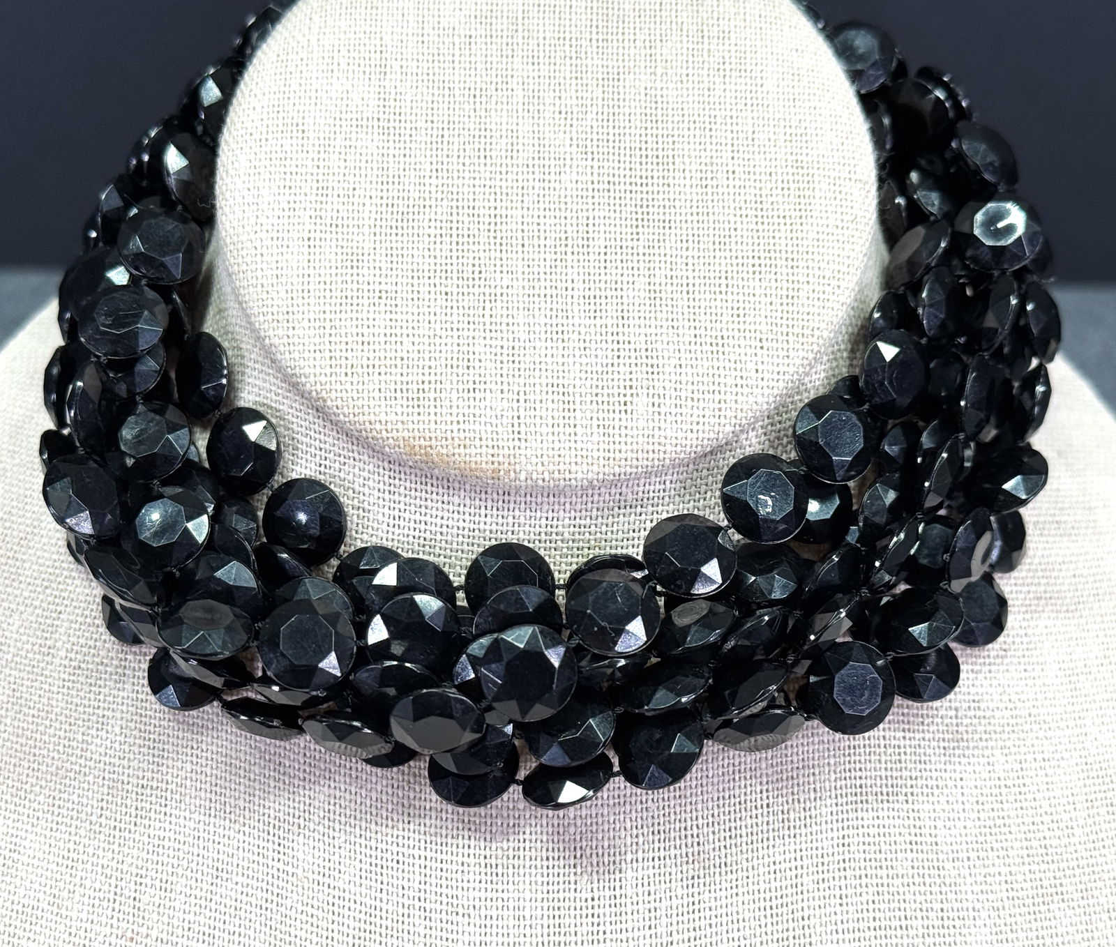 Vintage flapper style black thermoplastic beads two strands necklace (1 of 6)