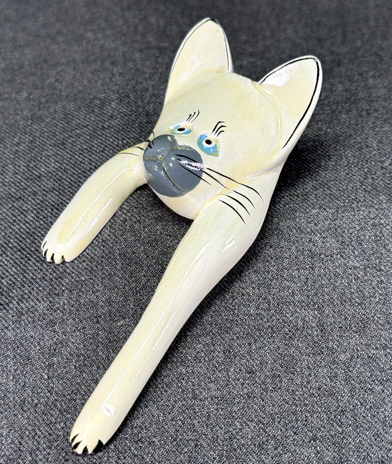 Vintage artsy painted wooden cat large brooch pin (1 of 6)