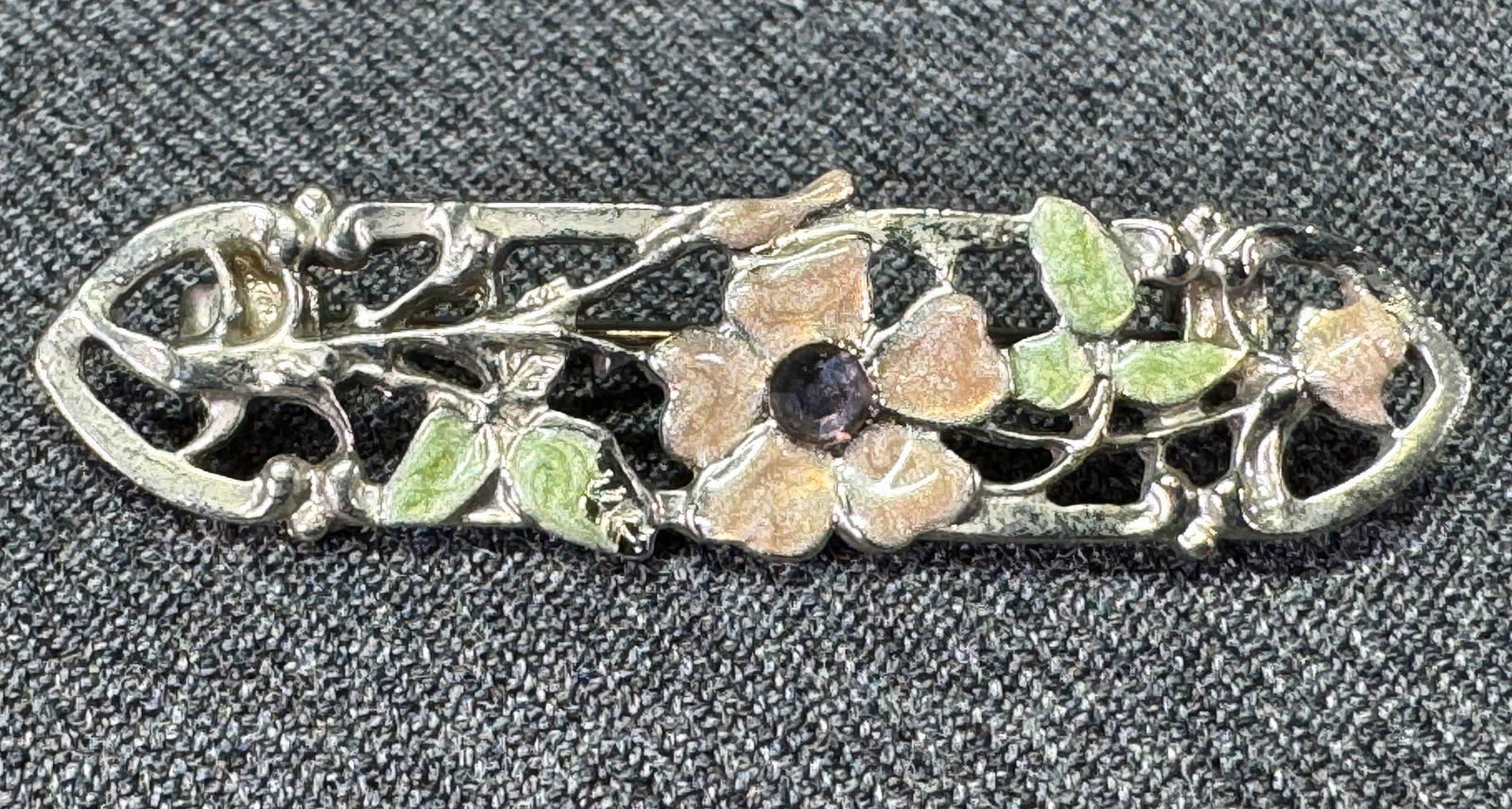 Vintage  crystal ,pearly pastel colors enamel silvertoned  flower & leaves brooch pin (1 of 6)