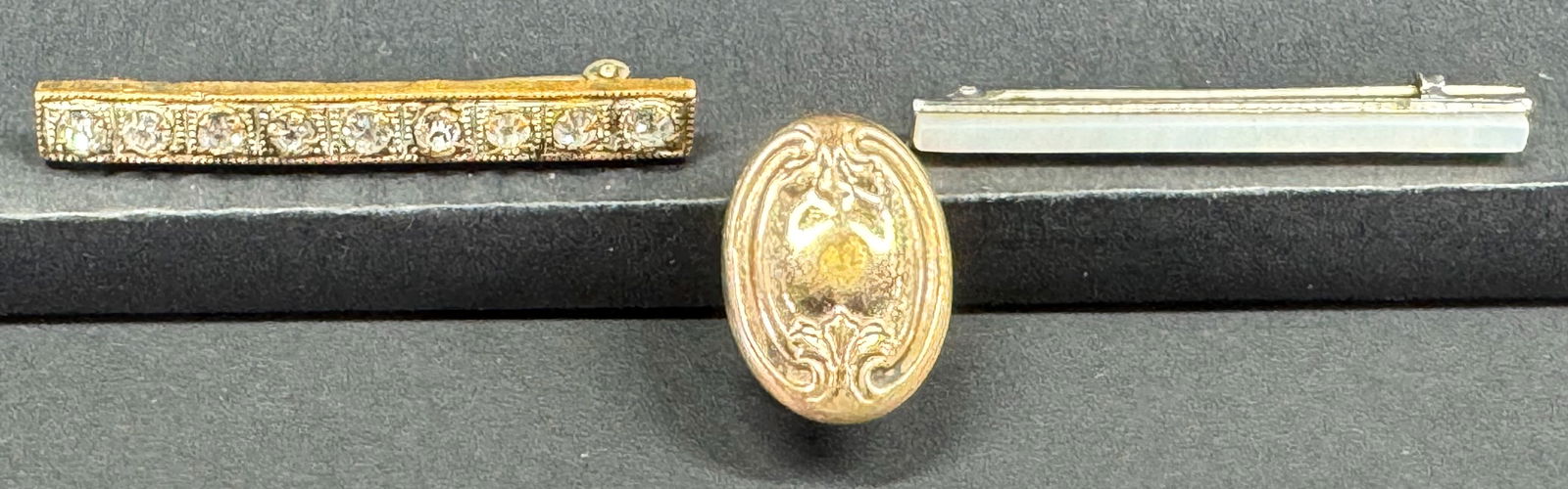 Antique assorted MOP &  clear crystals pin brooches and clip. (1 of 8)