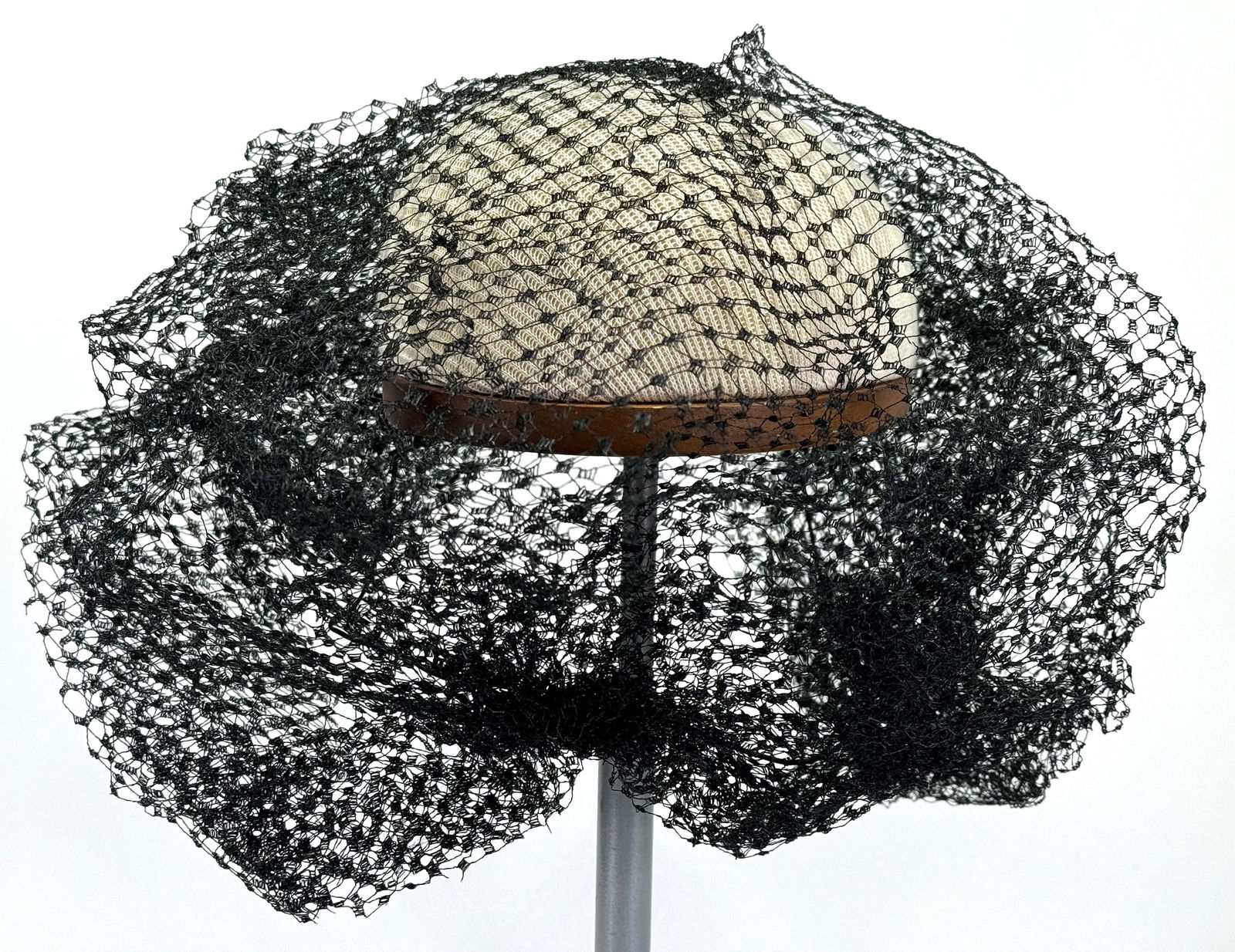 Vintage Saks Fifth Avenue black net adjustable hat. (1 of 9)