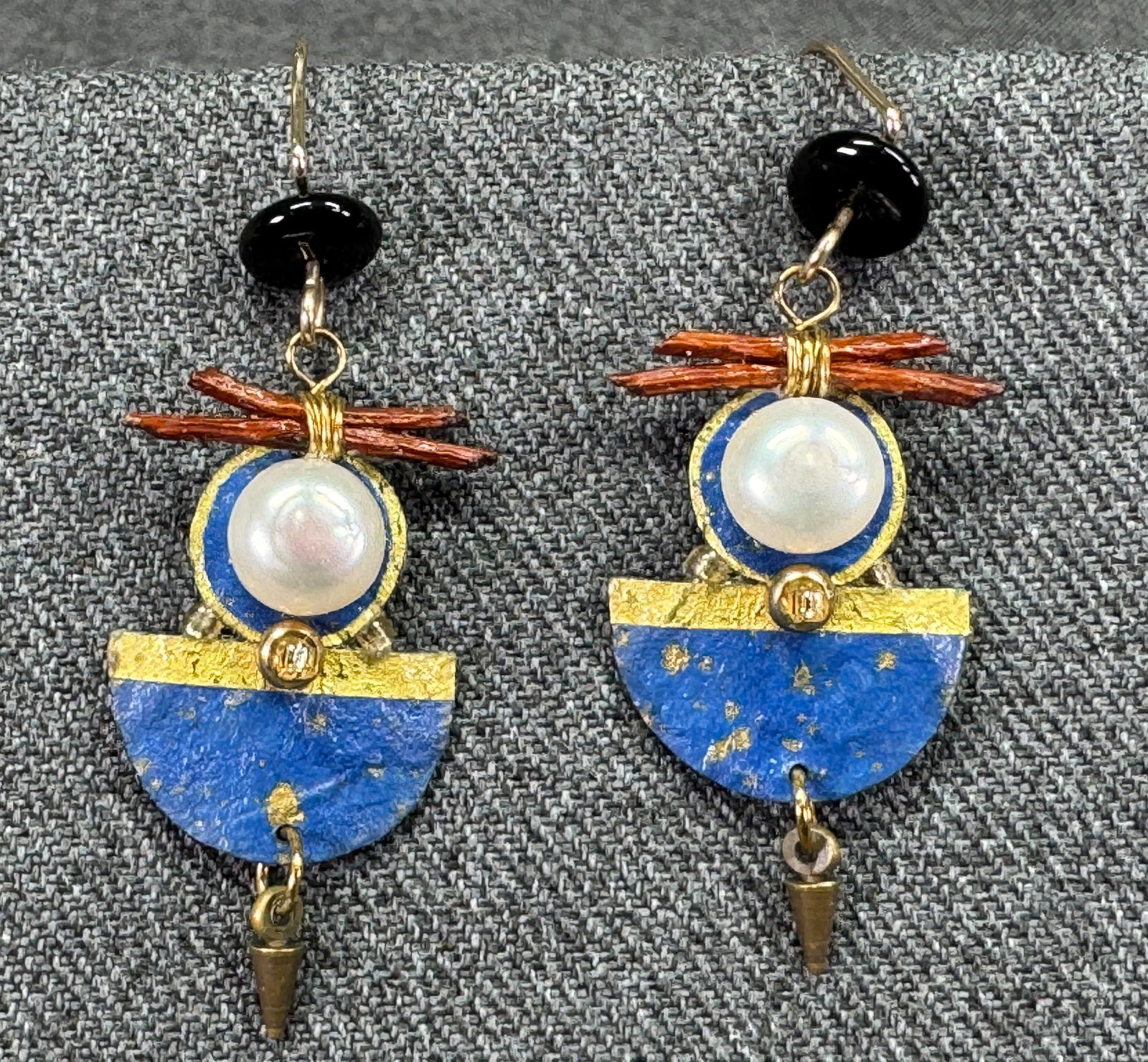 Vintage artsy baroque pearls, painted cardboard, glass, wood & metal hook earrings.: Vintage artsy baroque pearls, painted cardboard, glass, wood & metal hook earrings.. Unmarked. For measures please refer to the pictures taken with a measuring tape. Weight: 4 Grams. IN HOUSE Estimate