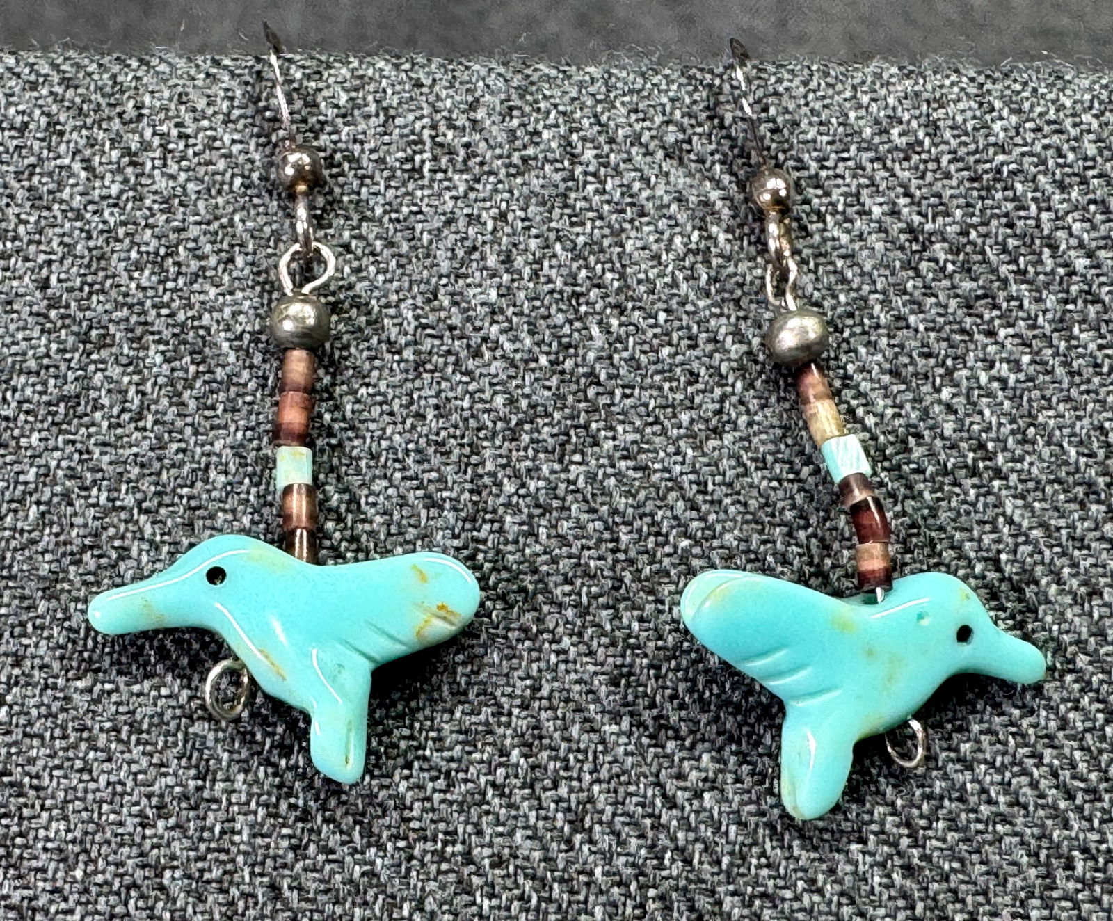 Vintage reconstituted turquoise bird fetish & shell silver hook earrings (1 of 4)