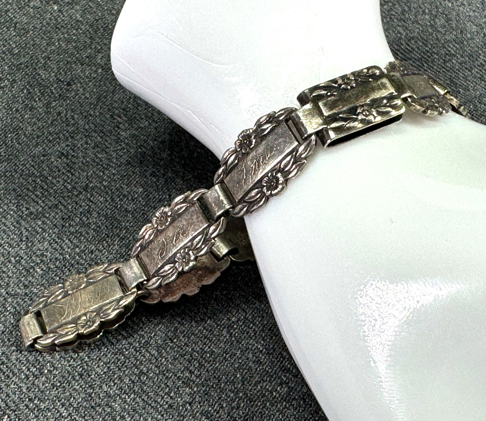 Antique Forget Me Not Sterling silver ten panels bracelet. (1 of 20)