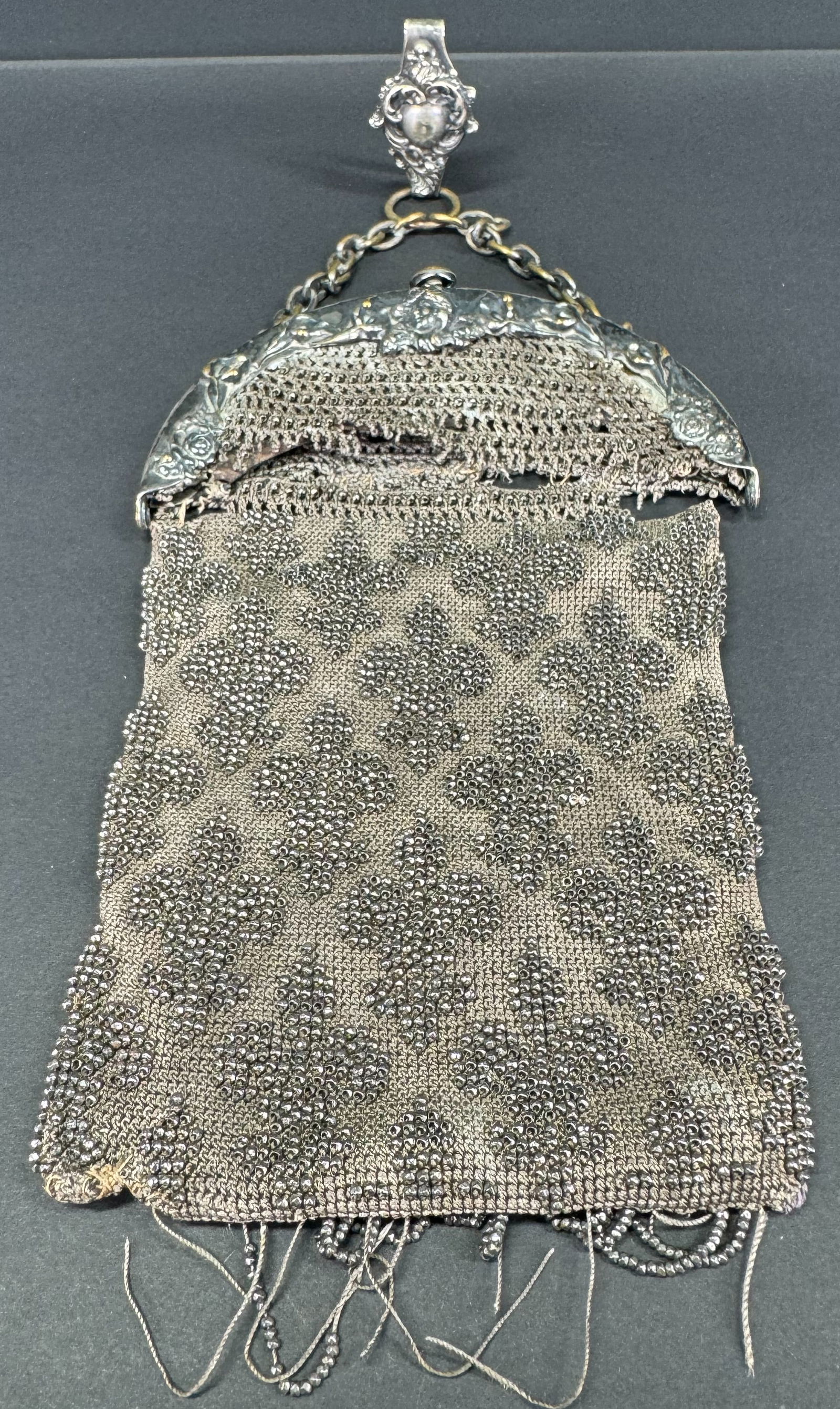 Antique Victorian embroidery with steel beads fleur del lis crocheted purse bag. (1 of 14)