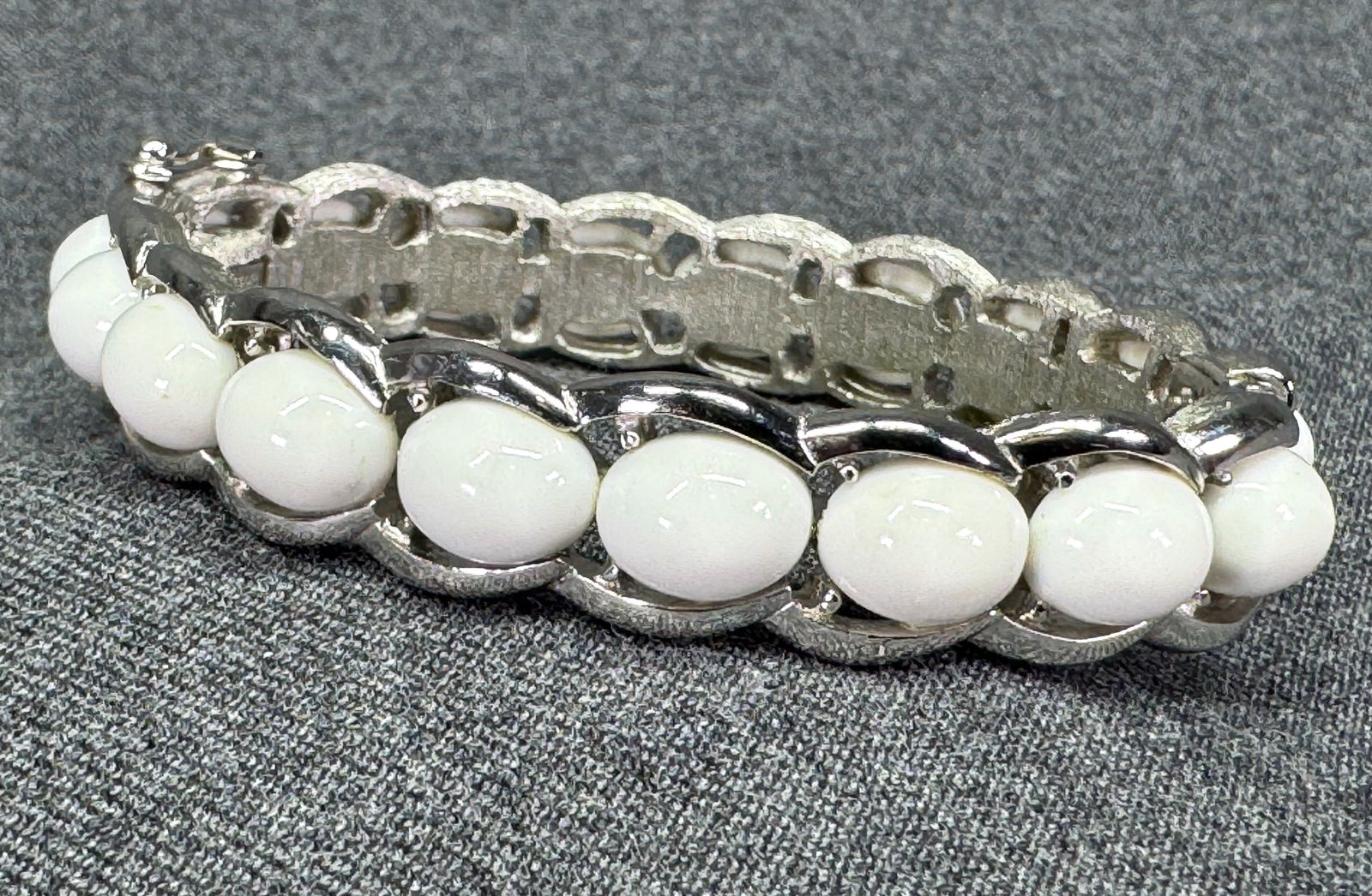 Vintage Crown Trifari milky white lucite brushed silvertoned hinged bracelet (1 of 13)