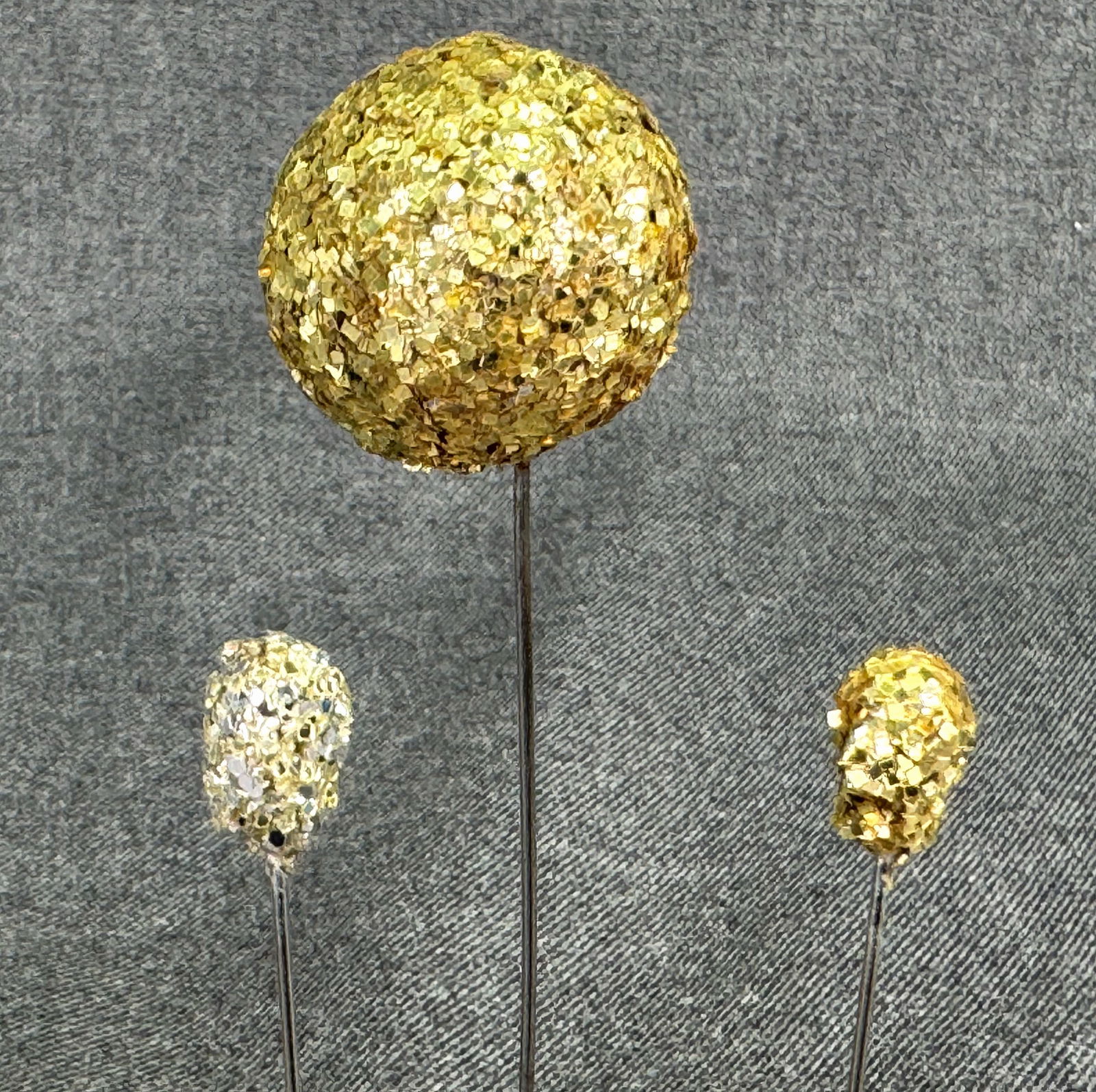 Vintage assorted golden confetti hat pins hat pins. Lot of 3 (1 of 4)
