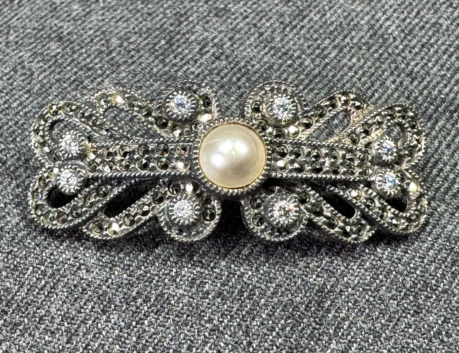Vintage Judith Jack art deco style sterling silver pin brooch. Marcasites, crystals, pearly cab (1 of 10)