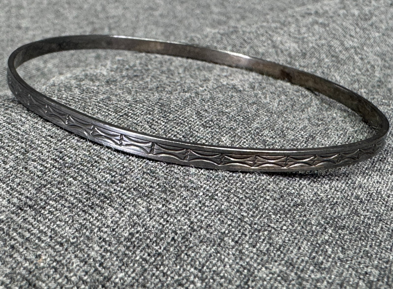 Antique decorated sterling silver bracelet bangle (1 of 8)