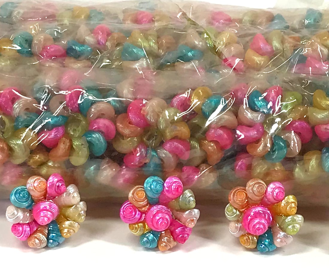 Vintage 60s Italian wired iridescent real tiny shell flower appliques beads for jewelry, crafts: Vintage 60s hand made Italian wired iridescent colors real tiny shell flower appliques beads for jewelry, crafts making. The lot included approx 120 flowers in total unused in original cellophane pape