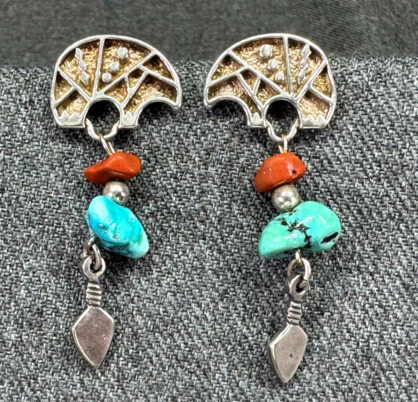 S.T.C. Sterling bear turquoise, jasper arrow dangle stud earrings. Native American style (1 of 9)