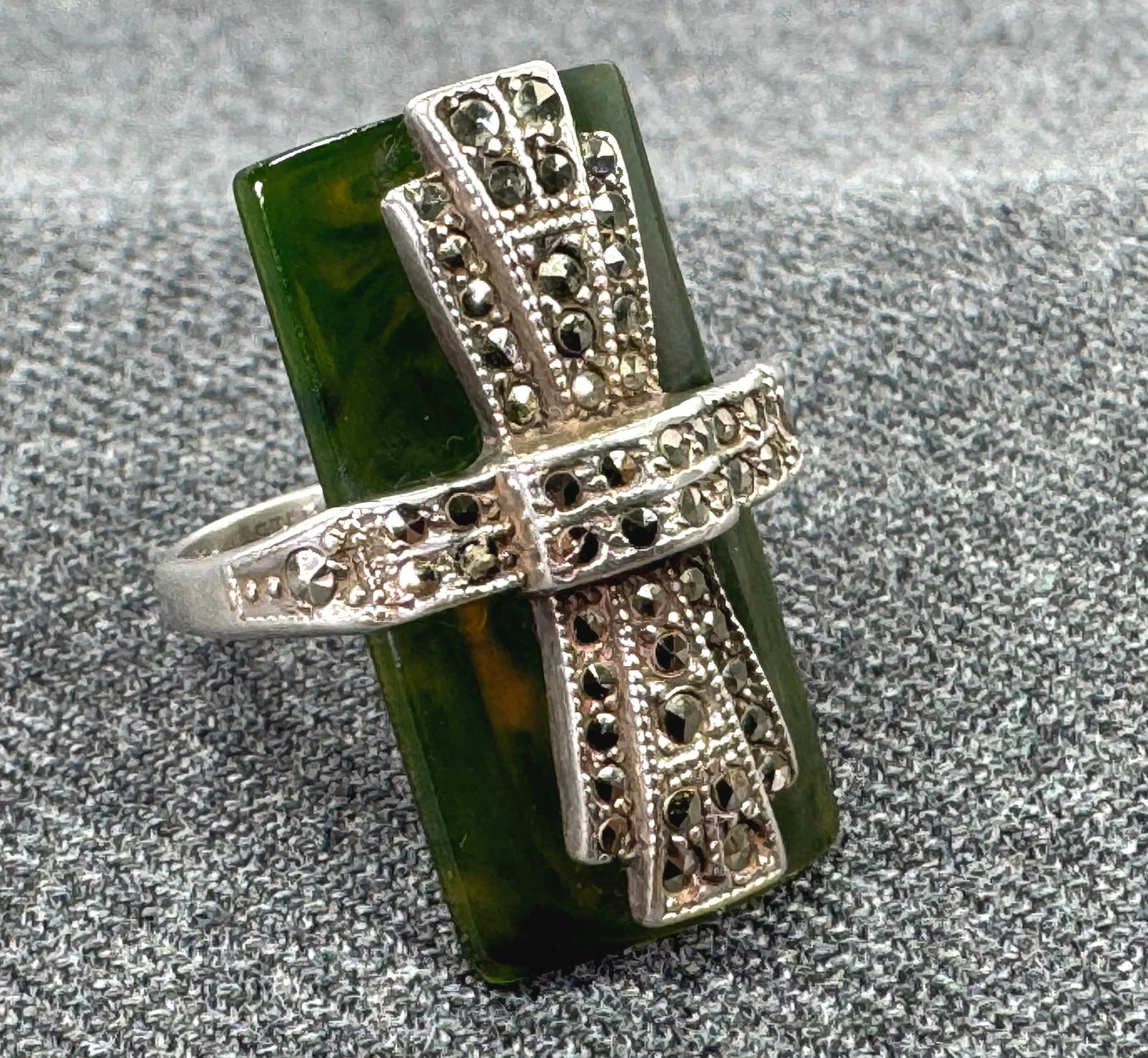 Antique Uncas art deco spinach bakelite & marcasites sterling silver ring (1 of 12)