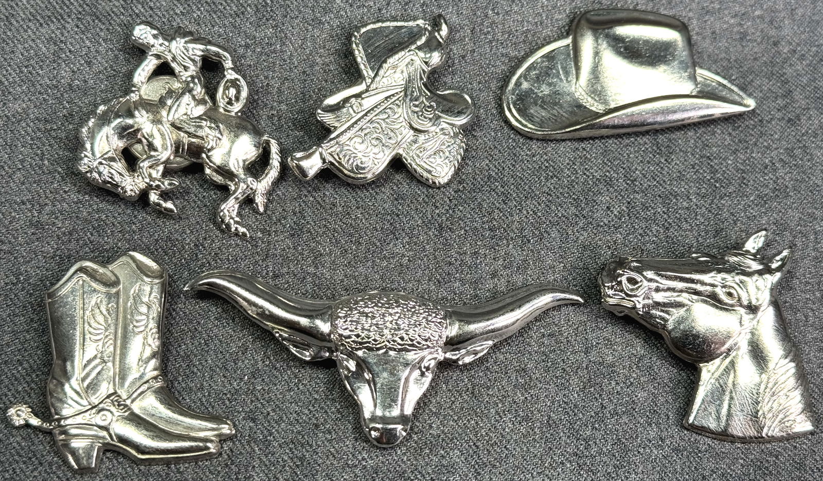 Nony New York silvertone metal cowboy theme assorted buttons covers. Lot of 6 (1 of 5)
