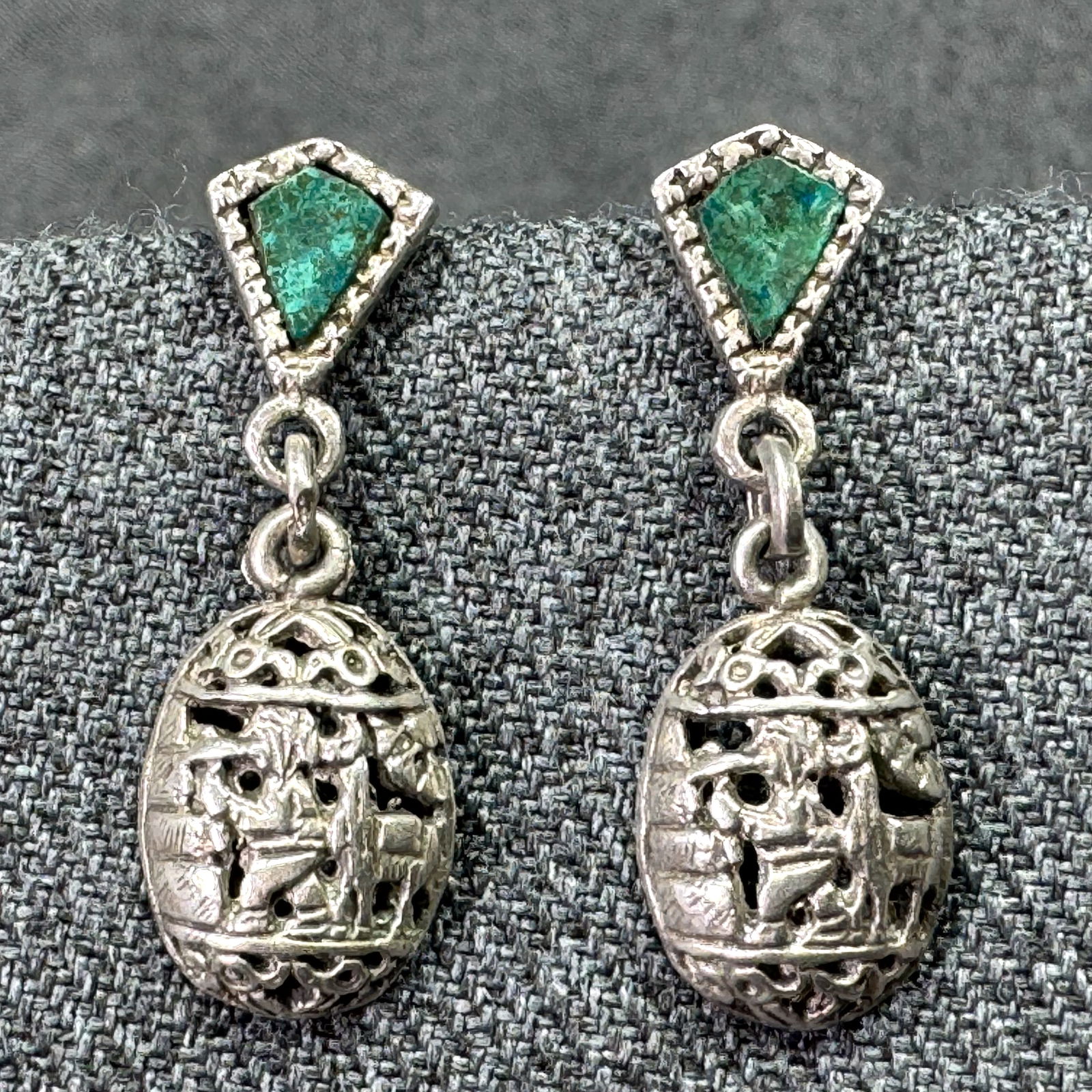 Vintage Peruvian ethnic azurite stone filigree 800 silver stud earrings (1 of 6)