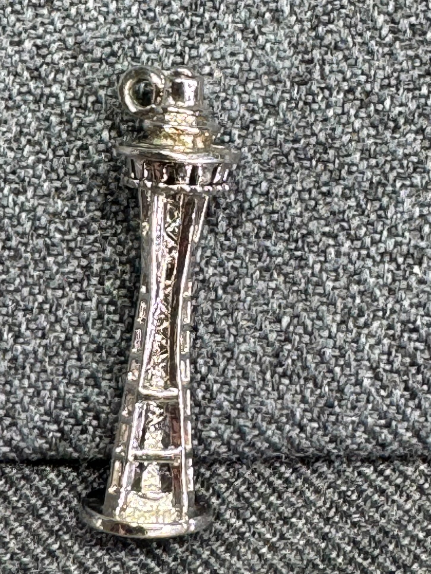 Vintage Sterling Silver Spinning Top Seattle Space Needle Pendant Bracelet Charm (1 of 7)