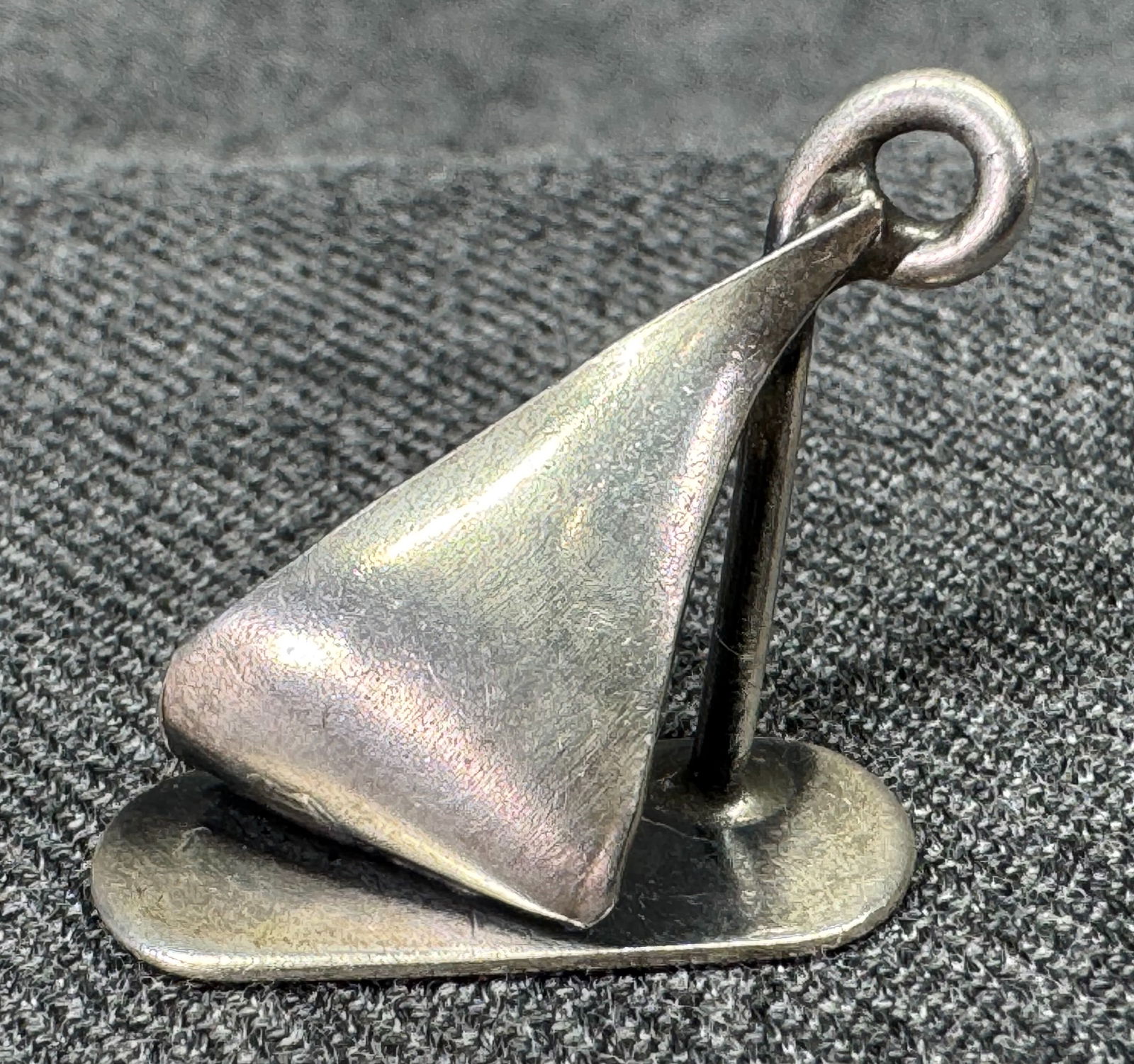 Vintage Modernist Jewelart Sterling Silver Sail Boat Pendant Bracelet Charm (1 of 7)