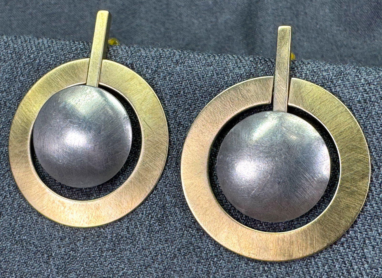 Vintage modernist style moving pewter color dome goldtoned hoop stud earrings (1 of 5)